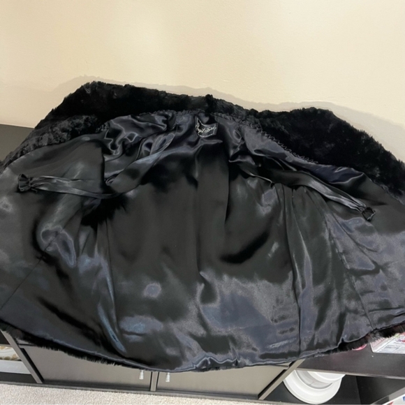 Vintage Skagit Furs Real Fur Jacket - Picture 11 of 14